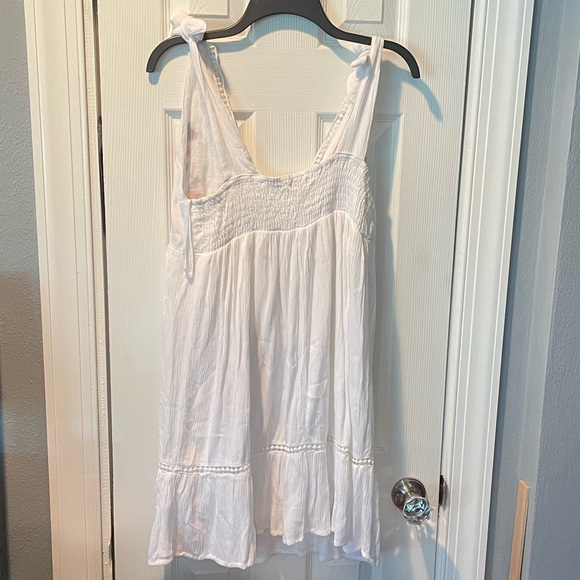 Jessica Simpson white flowy sundress with flowers size large new with tags NWT - Picture 3 of 3